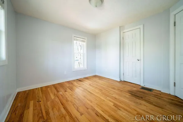 $499,900 | 437 Rosewood Avenue Southeast, Grand Rapids, MI 49506