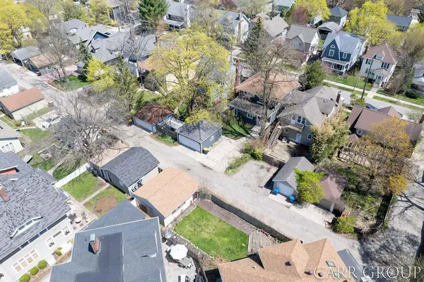 $499,900 | 437 Rosewood Avenue Southeast, Grand Rapids, MI 49506