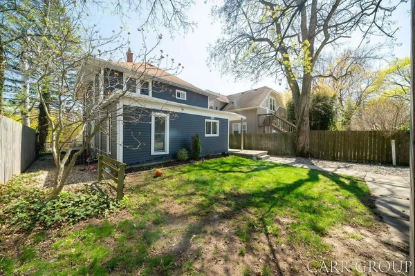 $499,900 | 437 Rosewood Avenue Southeast, Grand Rapids, MI 49506