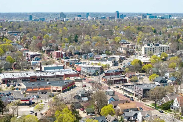 $499,900 | 437 Rosewood Avenue Southeast, Grand Rapids, MI 49506