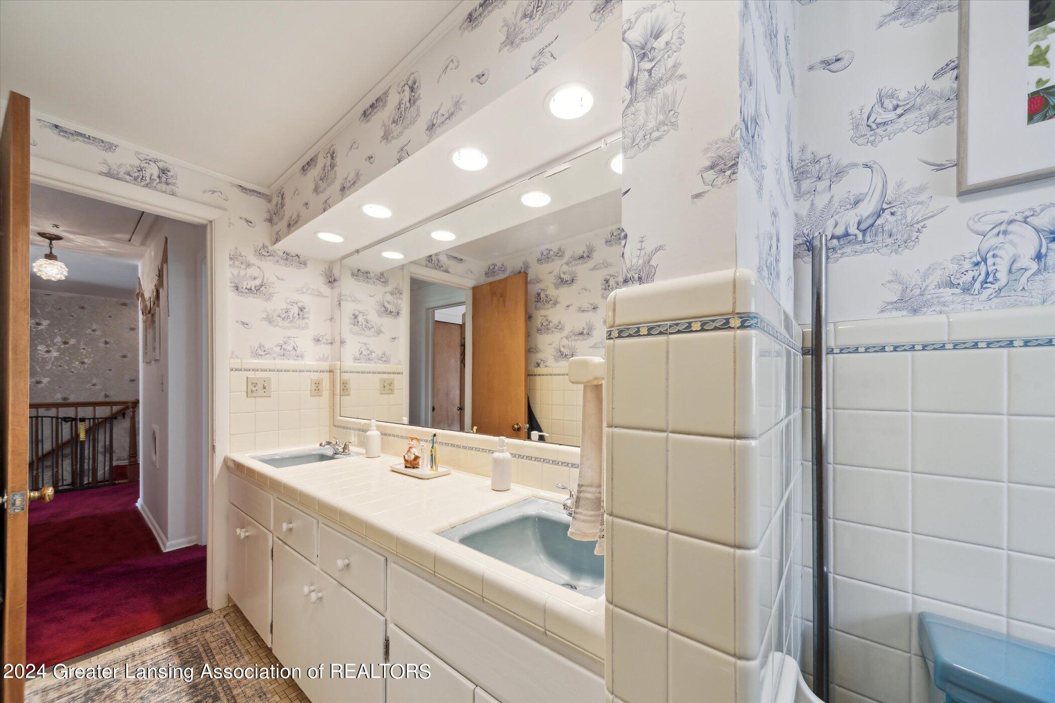 3808 West Holmes Road Lansing, MI 48911 - Photo 48 of 67 48-3808-W-Holmes-Rd-Lansing-MI-48911-Win