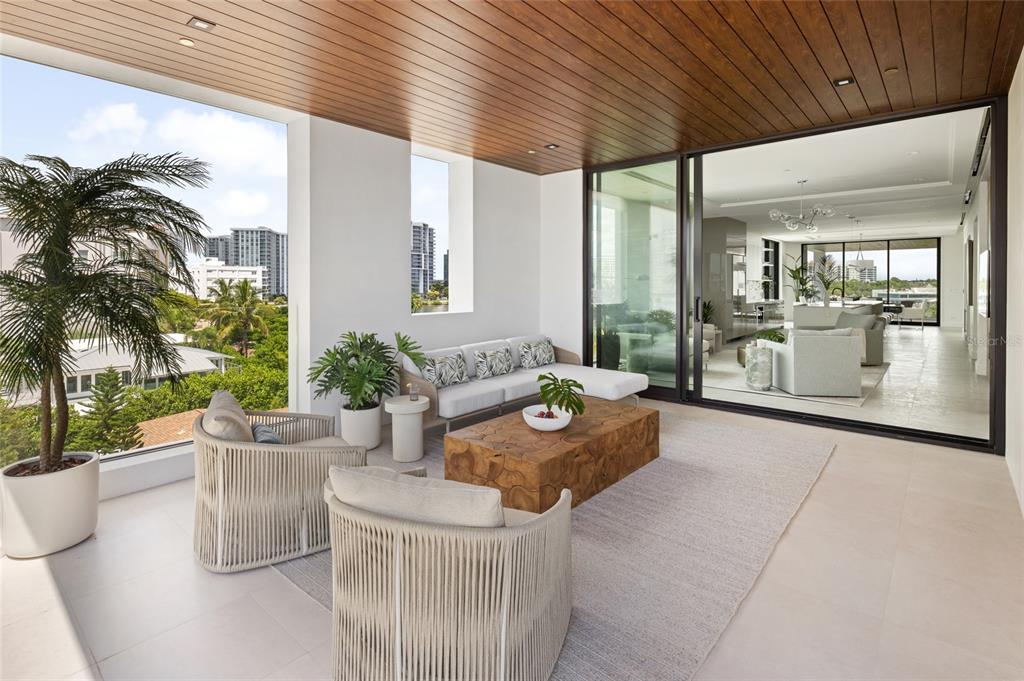 509 Golden Gate Point, Unit 2 Sarasota, FL 34236 - Photo 24 of 27