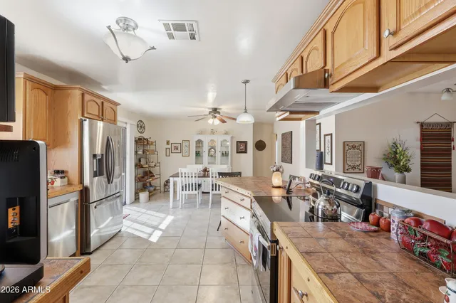 $335,000 | 2205 North Higley Road, Mesa, AZ 85215