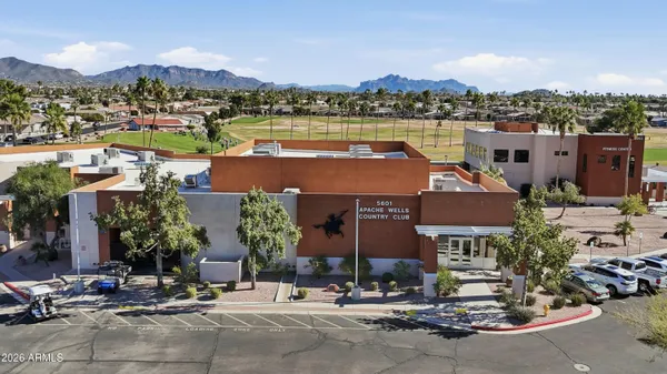 $322,900 | 2205 North Higley Road, Mesa, AZ 85215