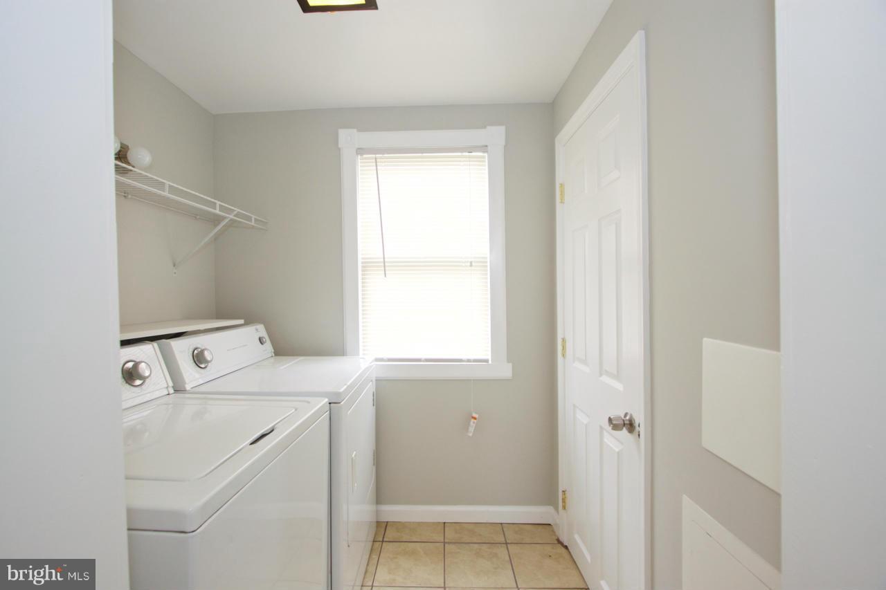 346 Townsend Road Baltimore, MD 21221 - Photo 13 of 20 Laundry Room