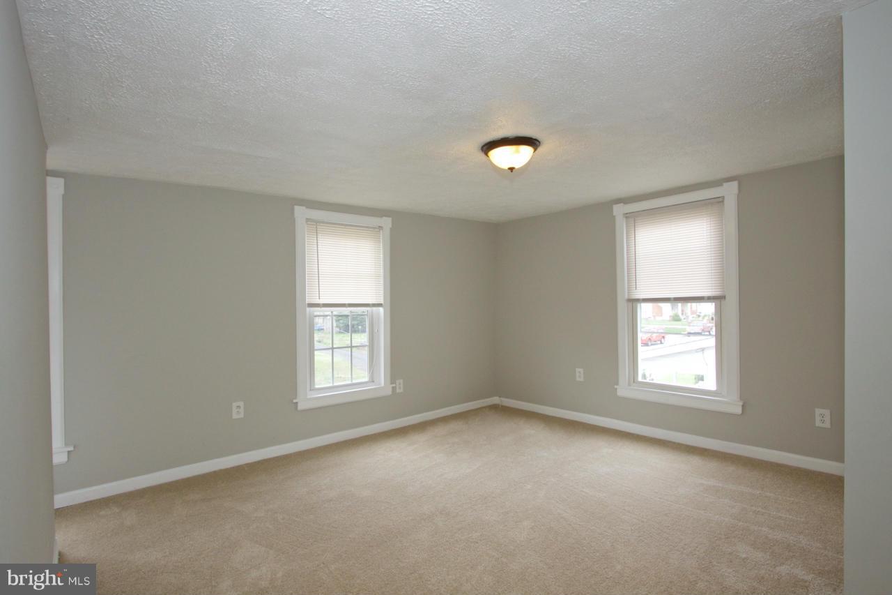 346 Townsend Road Baltimore, MD 21221 - Photo 14 of 20 Bedroom