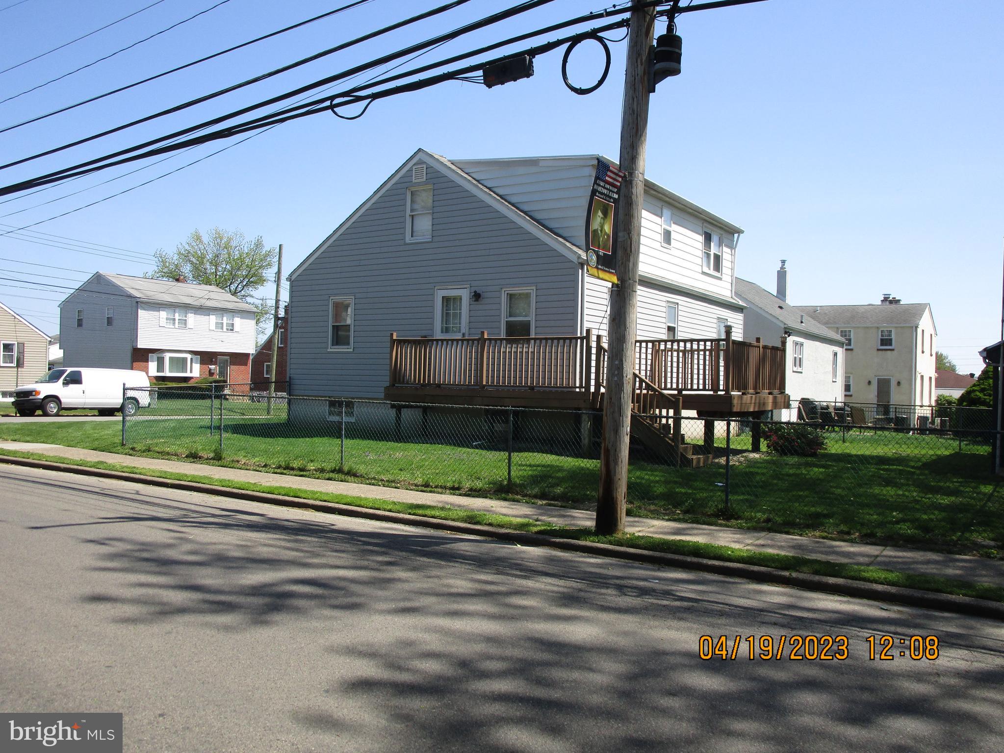 337 Rutledge Avenue Folsom, PA 19033 - Photo 6 of 41 Gallery Image 6