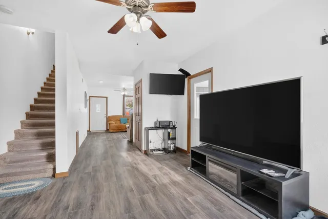 $299,000 | 427 West 12th Avenue, Oshkosh, WI 54902