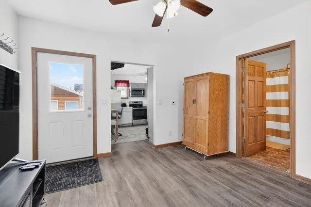 $299,000 | 427 West 12th Avenue, Oshkosh, WI 54902