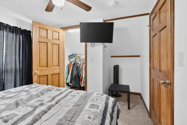 $299,000 | 427 West 12th Avenue, Oshkosh, WI 54902