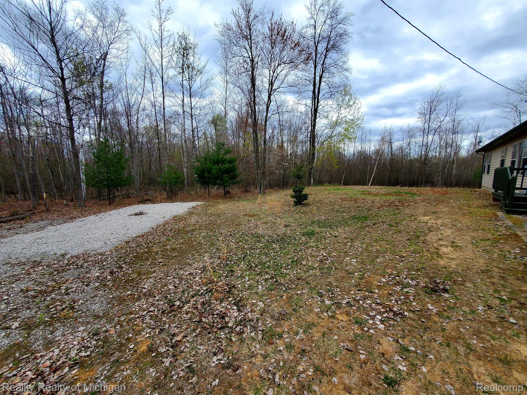 5232 North 11 Mile Road Pinconning, MI 48650 - Photo 34 of 45 Gallery Image 34