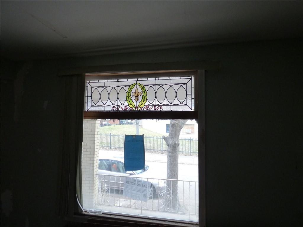 211 Amherst Street Pittsburgh, PA 15220 - Photo 10 of 40