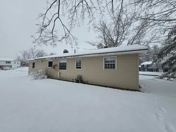 $120,000 | 29 Hutchinson Drive, Augusta, ME 04330