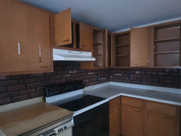 $120,000 | 29 Hutchinson Drive, Augusta, ME 04330