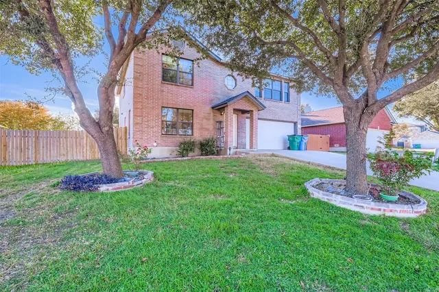 $2,450 | 1105 American Robin Path, Pflugerville, TX 78660