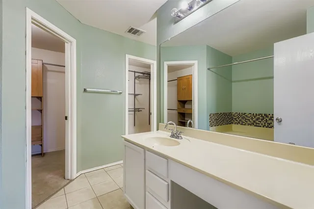 $2,450 | 1105 American Robin Path, Pflugerville, TX 78660