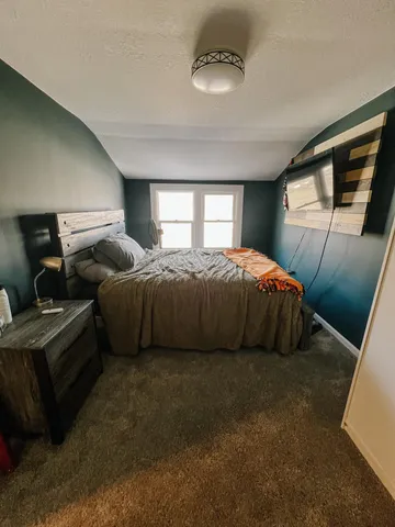 $295,000 | 740 Ash Street Northeast, Hutchinson, MN 55350