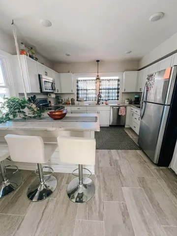 $295,000 | 740 Ash Street Northeast, Hutchinson, MN 55350