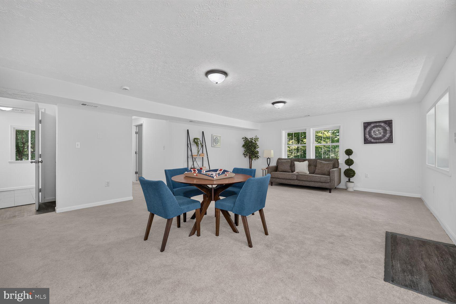 4150 Sweetman Road Marbury, MD 20658 - Photo 20 of 33 Spacious, light-filled living area.