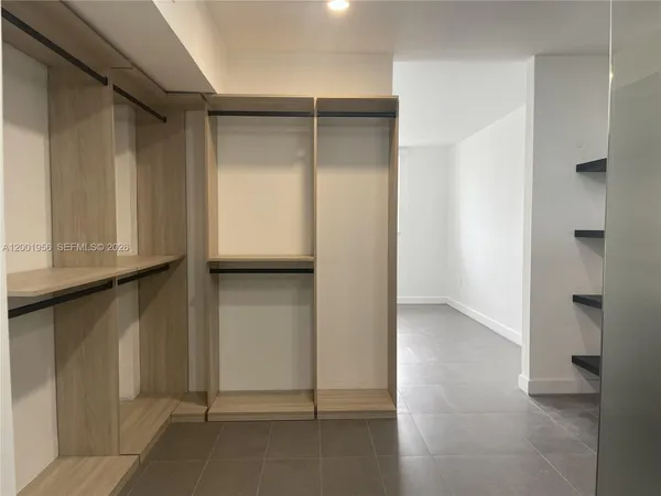 $1,750 | 2861 Leonard Drive, Unit F505, Aventura, FL 33160