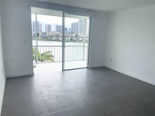 $1,750 | 2861 Leonard Drive, Unit F505, Aventura, FL 33160
