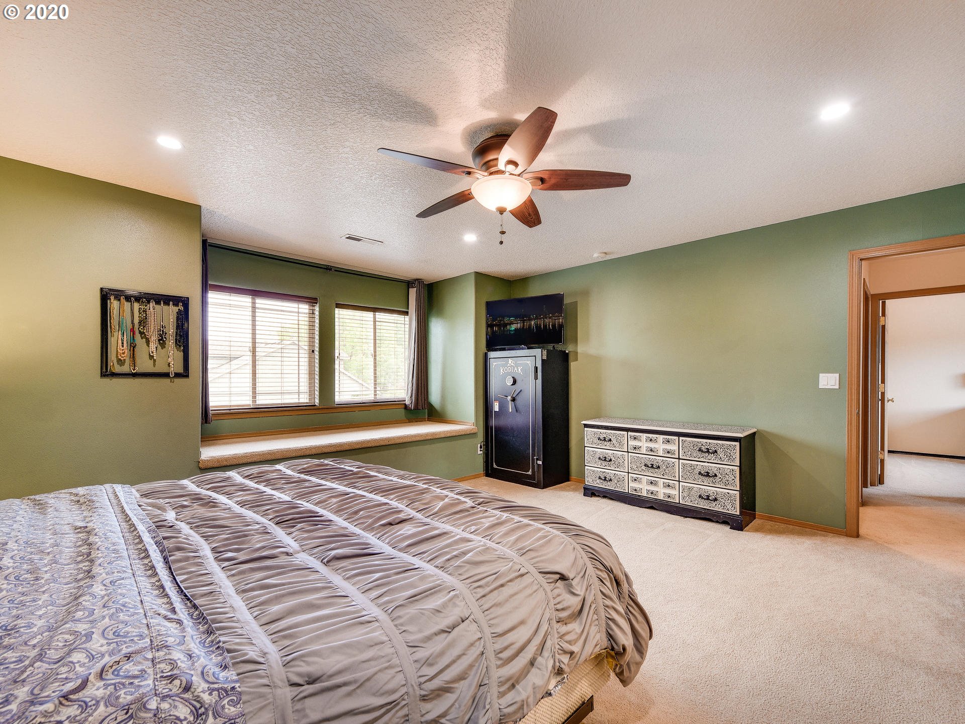 39954 Mitchell Court Sandy, OR 97055 - Photo 19 of 32