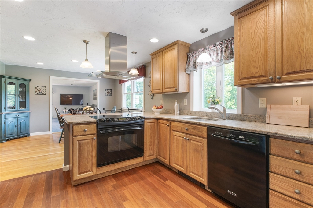 2 Harding Road Medway, MA 02053 - Photo 11 of 42 Gallery Image 11