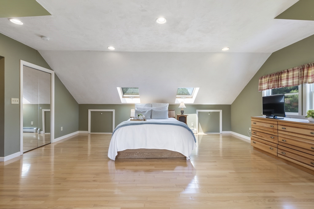 2 Harding Road Medway, MA 02053 - Photo 17 of 42 Gallery Image 17