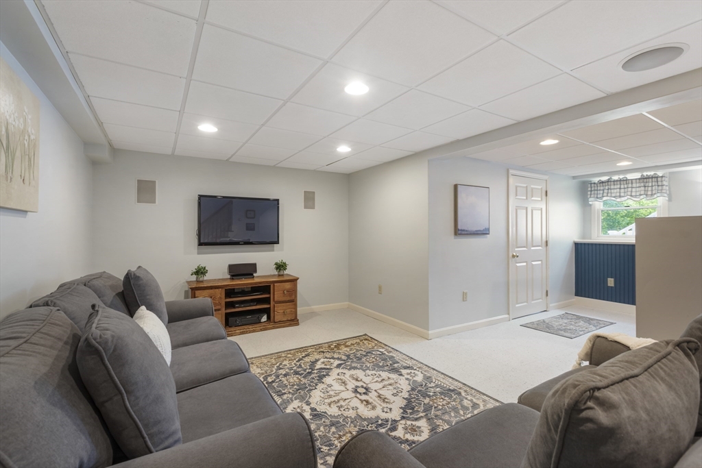 2 Harding Road Medway, MA 02053 - Photo 26 of 42 Gallery Image 26