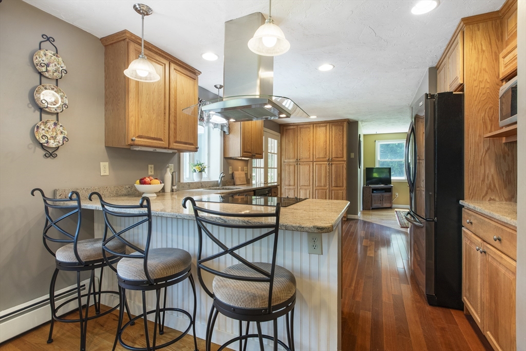 2 Harding Road Medway, MA 02053 - Photo 8 of 42 Gallery Image 8