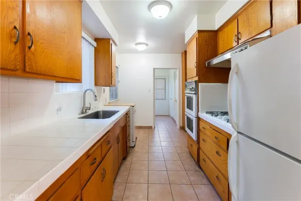 $4,500 | 15207 Greenleaf Street, Sherman Oaks, CA 91403