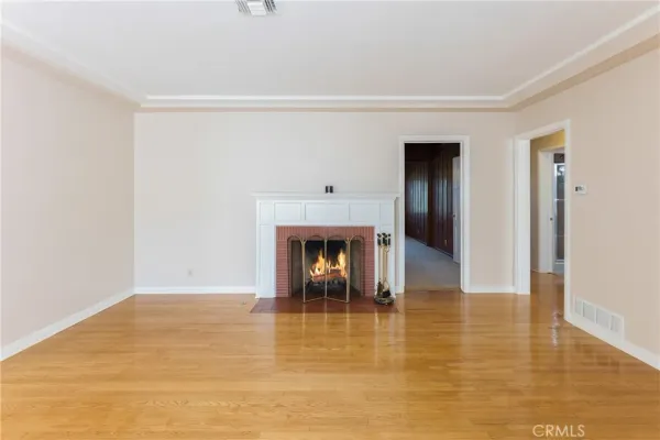 $4,500 | 15207 Greenleaf Street, Sherman Oaks, CA 91403