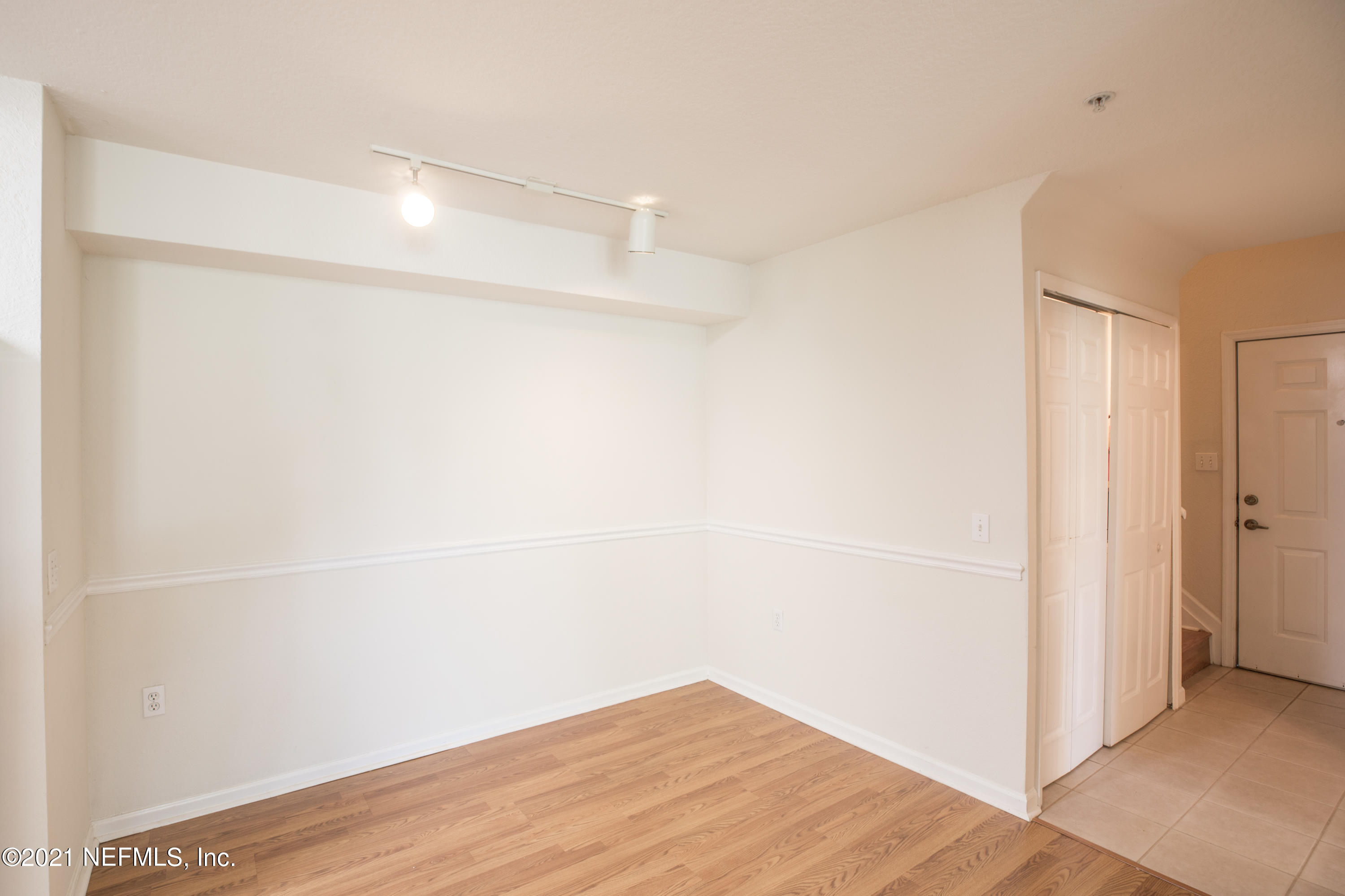 8550 Touchton Road, Unit 1234 Jacksonville, FL 32216 - Photo 11 of 25 TouchtonUnt1234-7