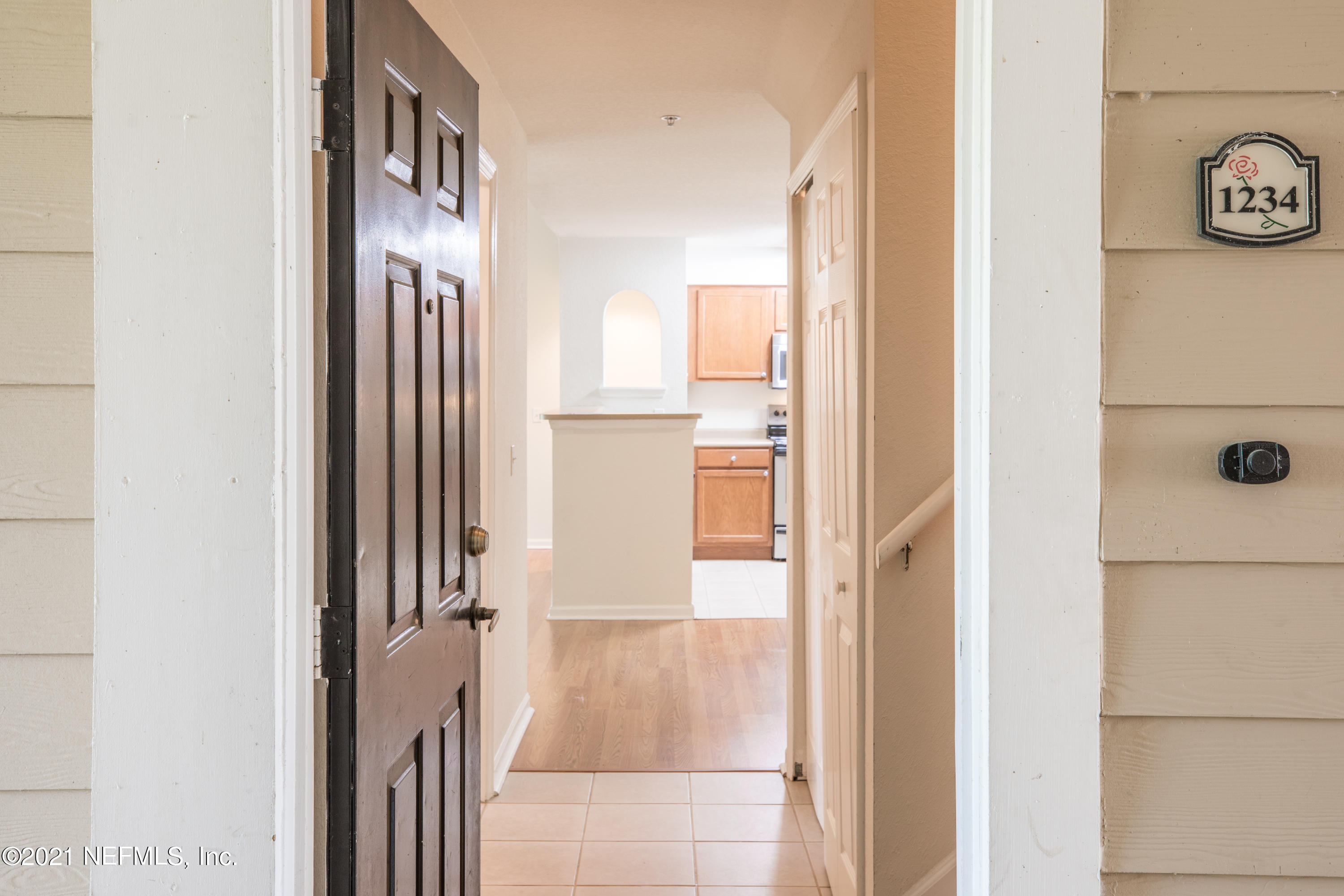8550 Touchton Road, Unit 1234 Jacksonville, FL 32216 - Photo 2 of 25 TouchtonUnt1234-3