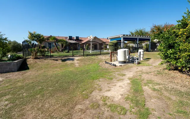 $950,000 | 16861 Paula Road, Madera, CA 93636