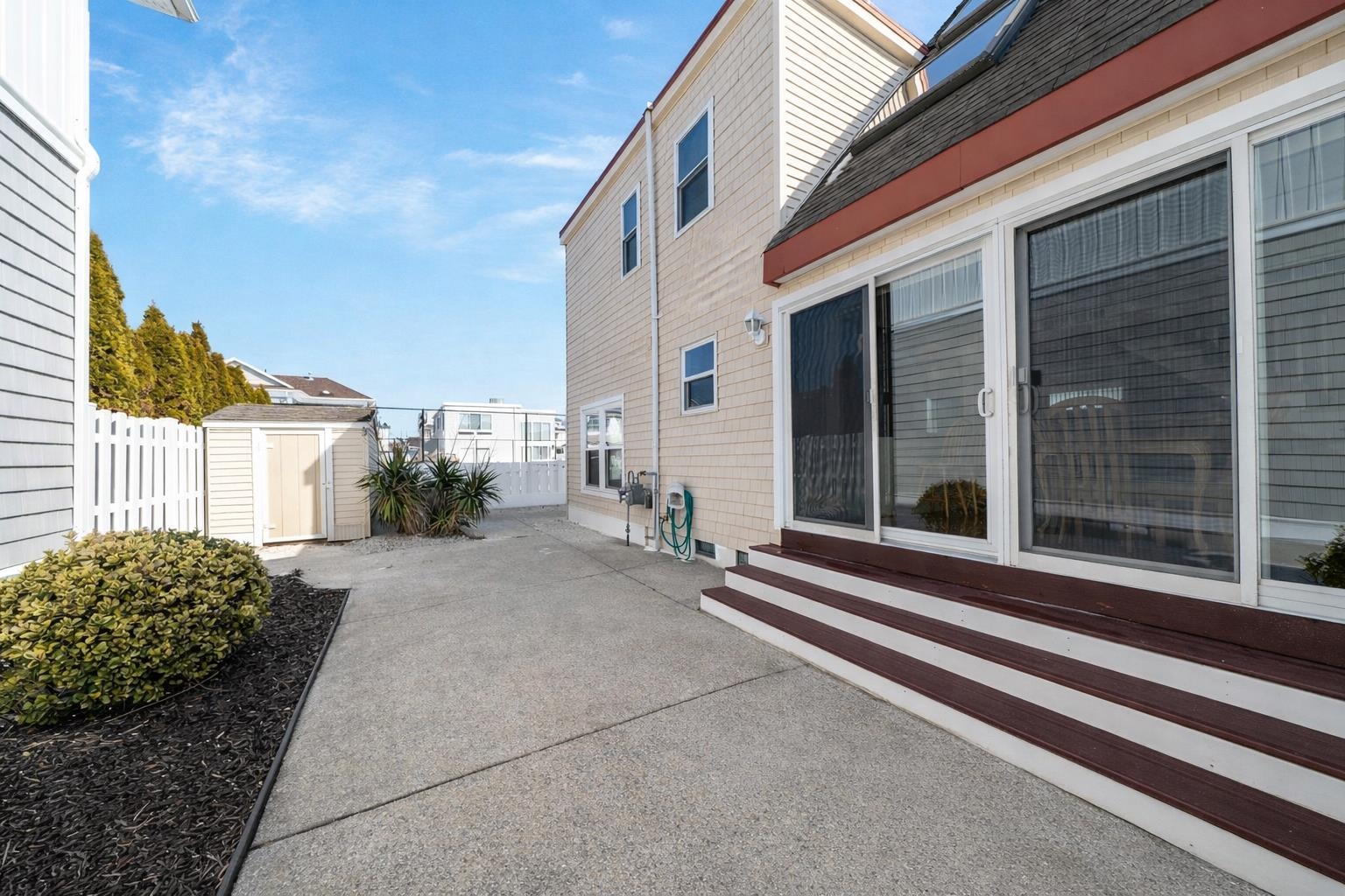 45 19th Street Avalon, NJ 08202 - Photo 40 of 50 a house with outdoor space
