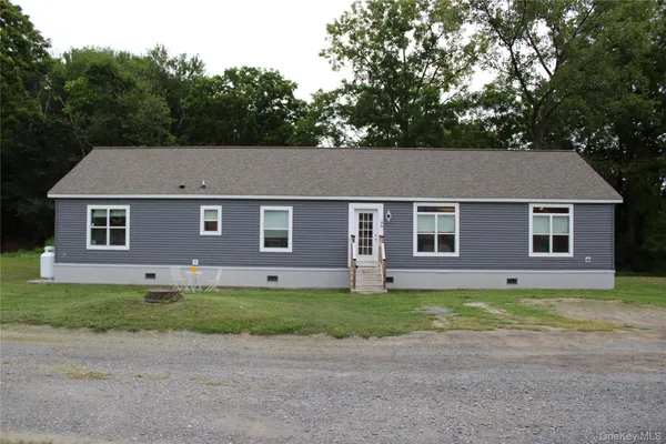 $299,999 | 155 Metzger Road, Red Hook, NY 12571