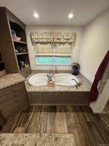 $299,999 | 155 Metzger Road, Red Hook, NY 12571