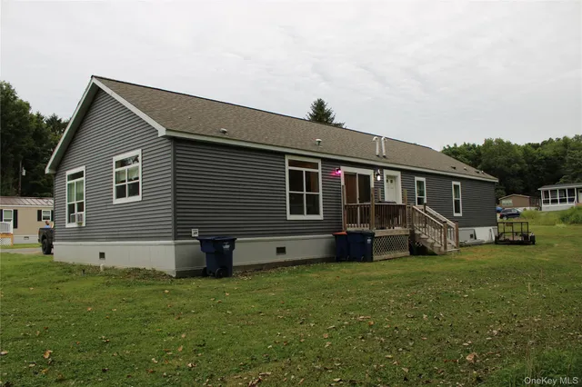 $299,999 | 155 Metzger Road, Red Hook, NY 12571