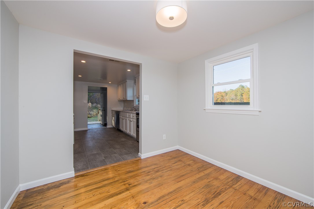 12306 Duncan Road Petersburg, VA 23805 - Photo 15 of 31 Gallery Image 15