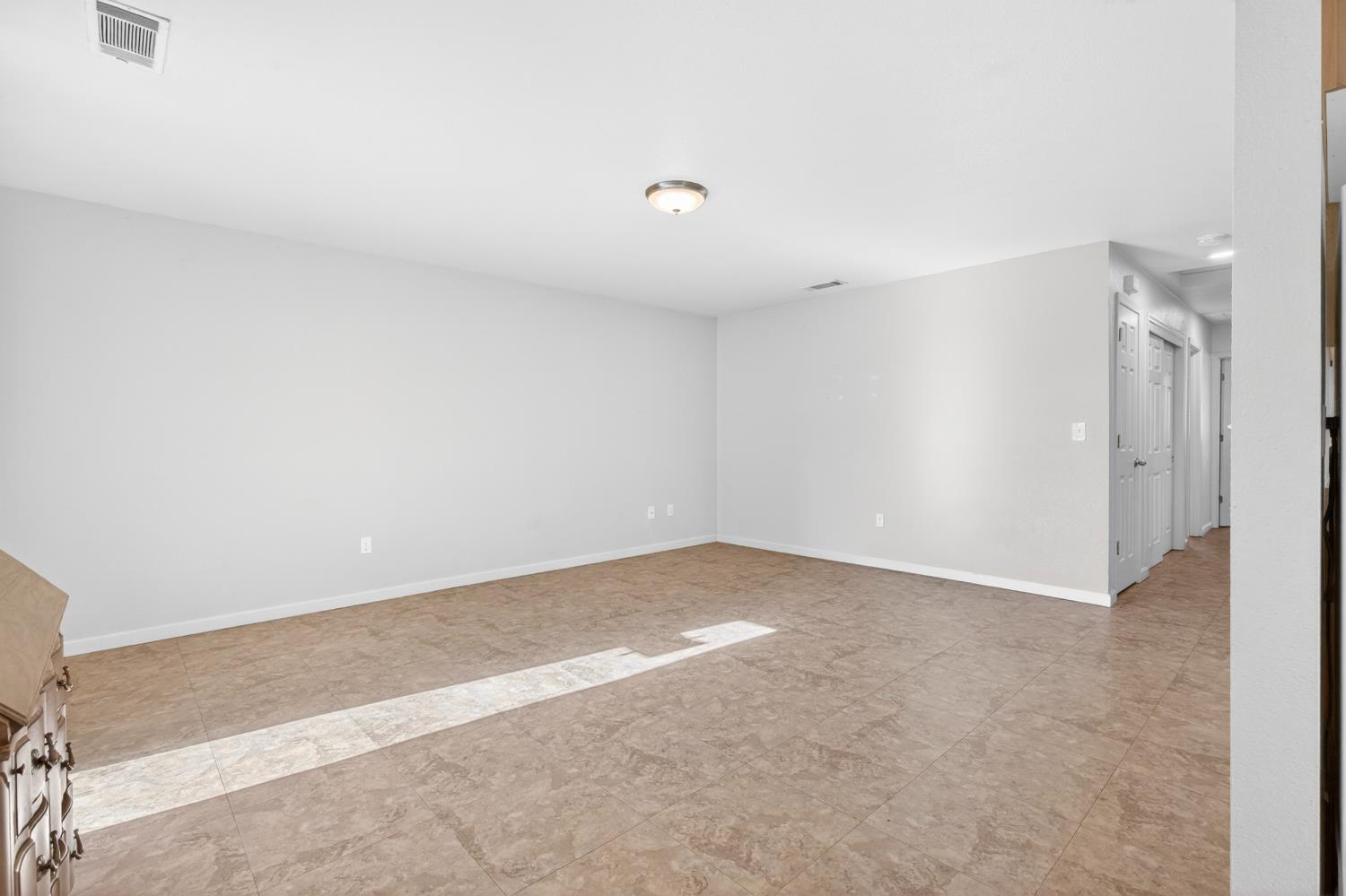 9531 Bancroft Way Stockton, CA 95209 - Photo 20 of 31