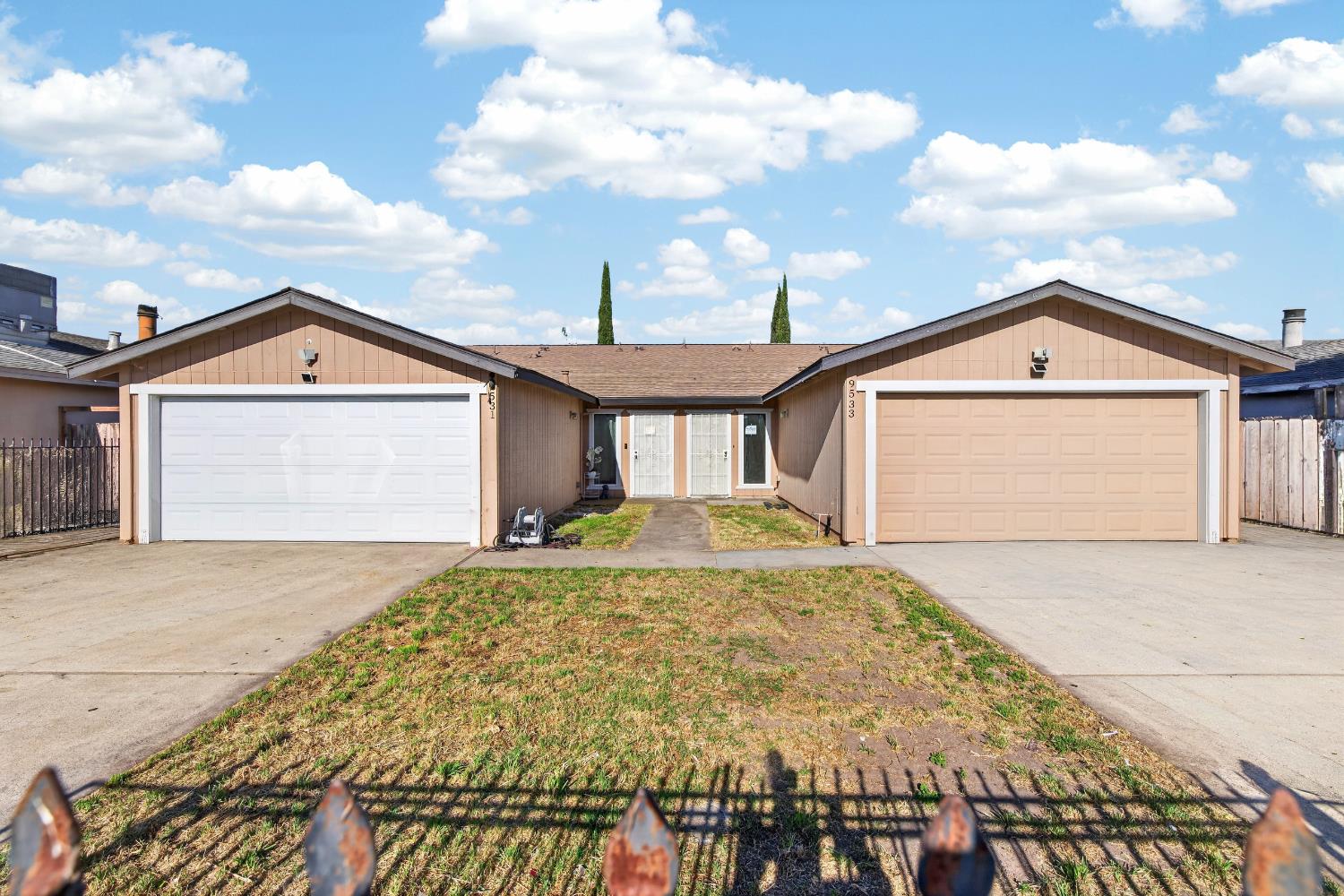 9531 Bancroft Way Stockton, CA 95209 - Photo 2 of 31