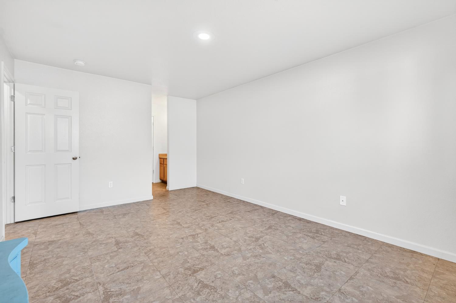 9531 Bancroft Way Stockton, CA 95209 - Photo 21 of 31