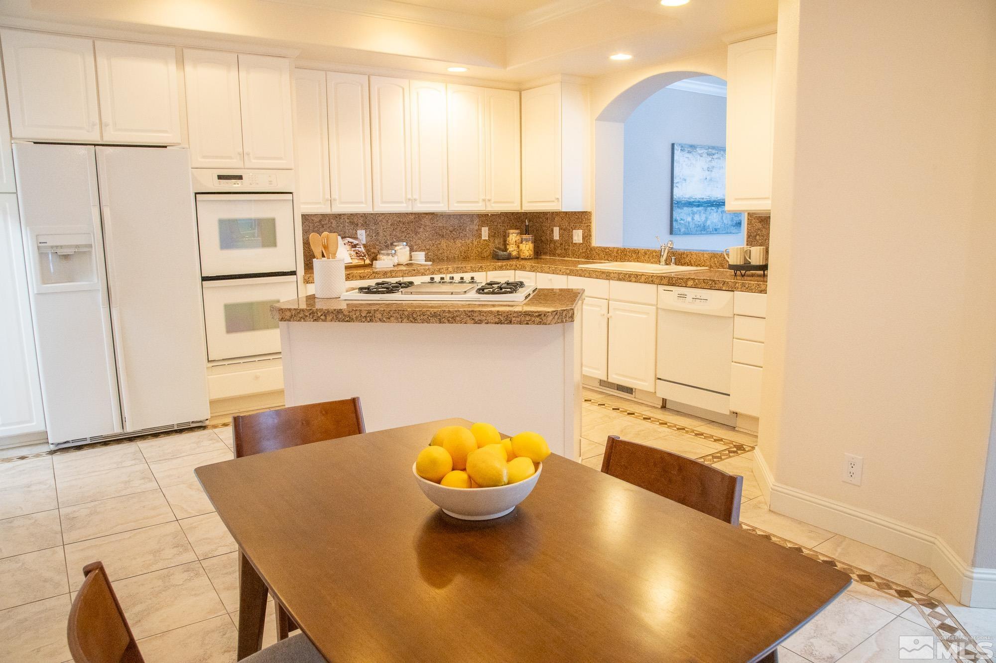 2395 North Harbor Circle Reno, NV 89519 - Photo 9 of 33 Photo 9