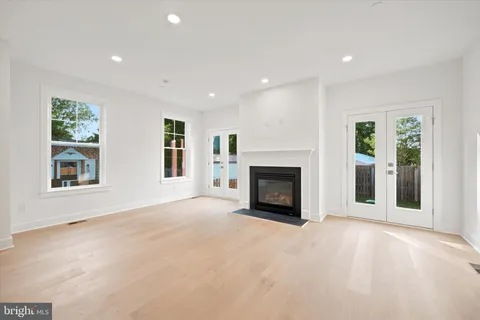 $930,000 | 212 Chestnut Street, Newtown Square, PA 19073