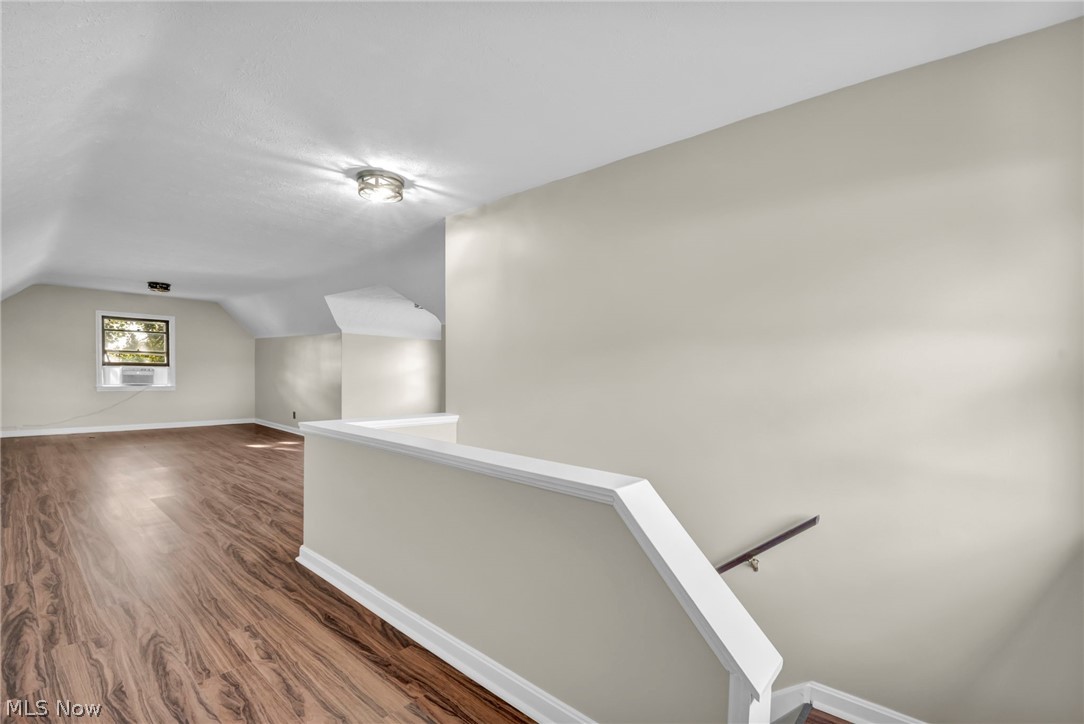 824 East Waterloo Road Akron, OH 44306 - Photo 15 of 33 Gallery Image 15