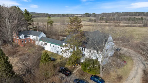 $1,395,000 | 224 Mast Road, Durham, NH 03824
