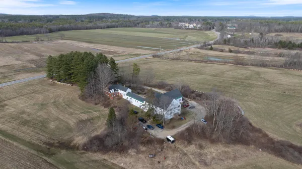 $1,395,000 | 224 Mast Road, Durham, NH 03824