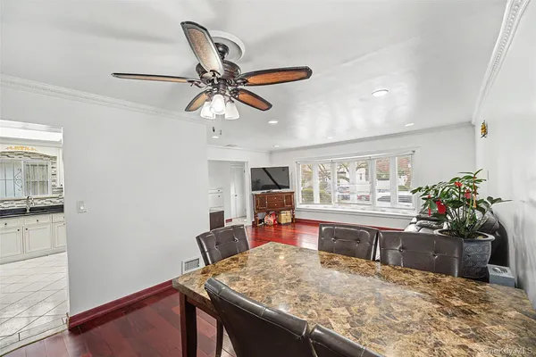 $1,180,000 | 262-27 57th Avenue | Little Neck