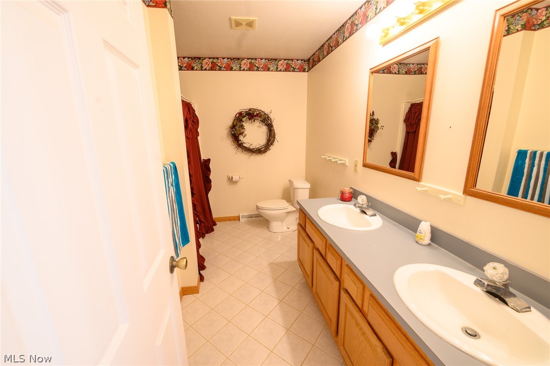 7985 Brakeman Road Painesville, OH 44077 - Photo 26 of 34